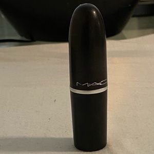 MAC Ladybug lustre lipstick